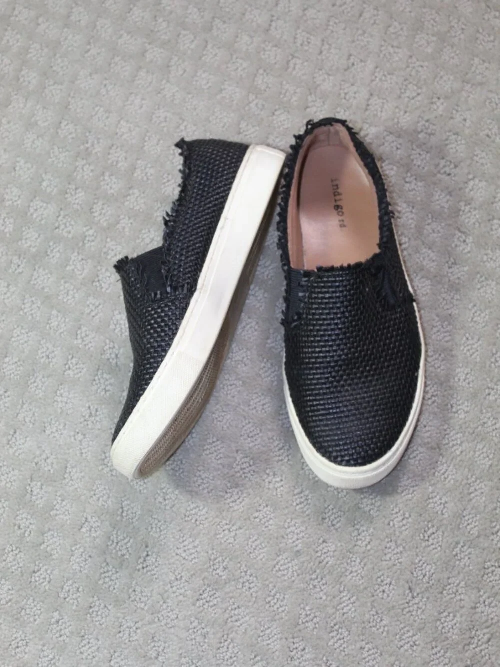 Indigo Rd Shoes Womens 8M Kicky Casual Comfort Slip On Woven Sneakers Black
